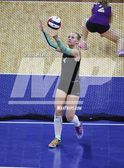 Thumbnail 1 in Dolores vs. Sanford (CHSAA 2A First Round Elimination Bracket) photogallery.