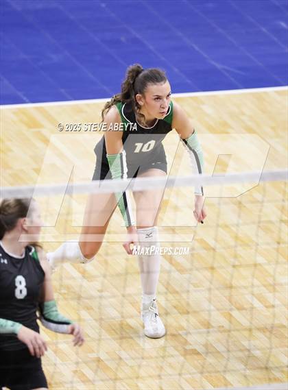 Thumbnail 1 in Dolores vs. Sanford (CHSAA 2A First Round Elimination Bracket) photogallery.