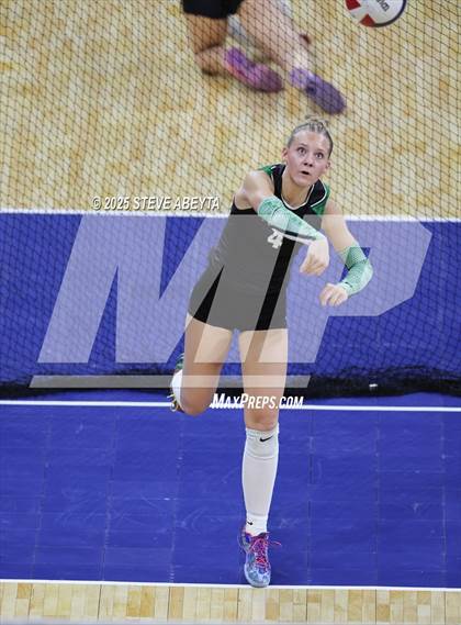 Thumbnail 2 in Dolores vs. Sanford (CHSAA 2A First Round Elimination Bracket) photogallery.