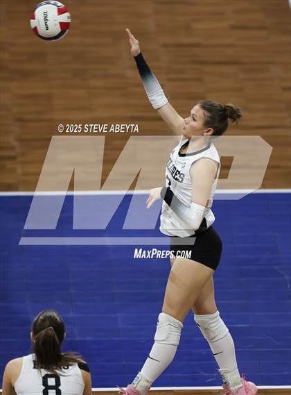 Thumbnail 2 in Dolores vs. Sanford (CHSAA 2A First Round Elimination Bracket) photogallery.