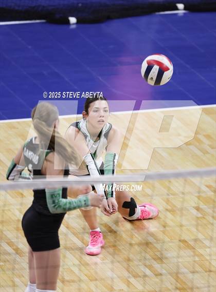 Thumbnail 3 in Dolores vs. Sanford (CHSAA 2A First Round Elimination Bracket) photogallery.