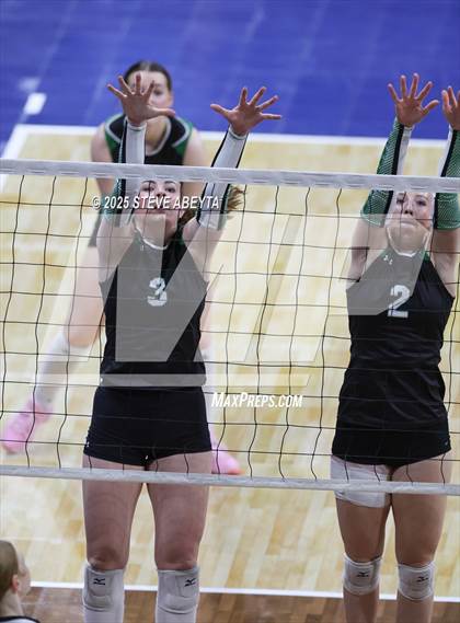 Thumbnail 2 in Dolores vs. Sanford (CHSAA 2A First Round Elimination Bracket) photogallery.