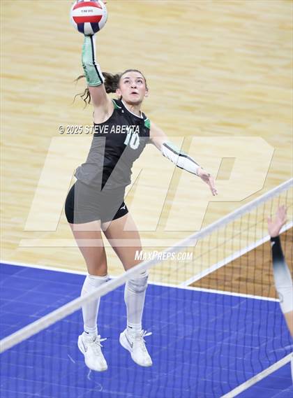 Thumbnail 2 in Dolores vs. Sanford (CHSAA 2A First Round Elimination Bracket) photogallery.