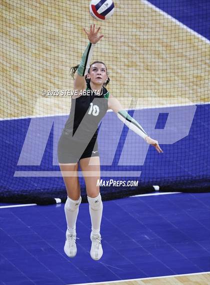 Thumbnail 3 in Dolores vs. Sanford (CHSAA 2A First Round Elimination Bracket) photogallery.