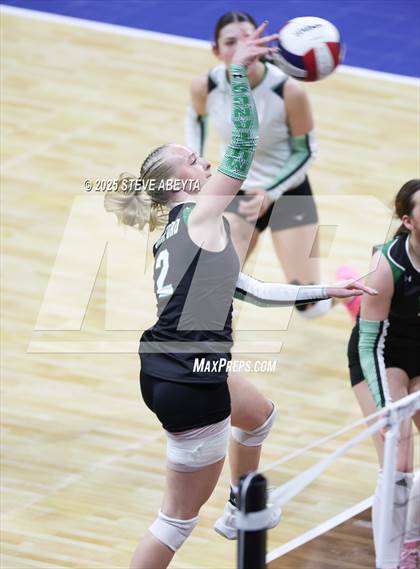 Thumbnail 3 in Dolores vs. Sanford (CHSAA 2A First Round Elimination Bracket) photogallery.