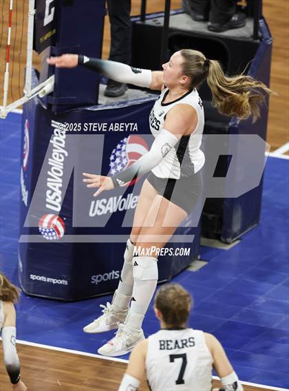 Thumbnail 2 in Dolores vs. Sanford (CHSAA 2A First Round Elimination Bracket) photogallery.