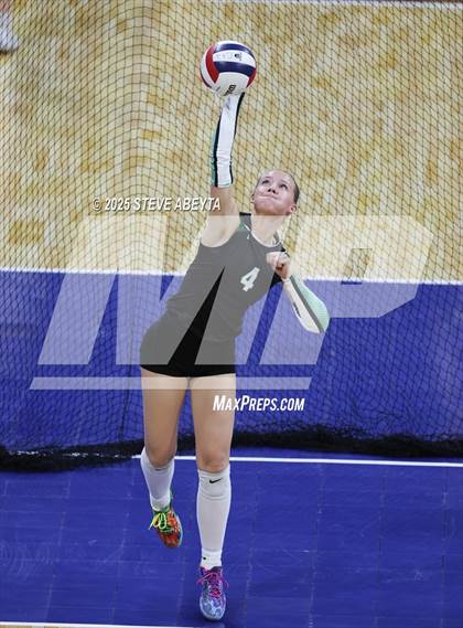 Thumbnail 3 in Dolores vs. Sanford (CHSAA 2A First Round Elimination Bracket) photogallery.