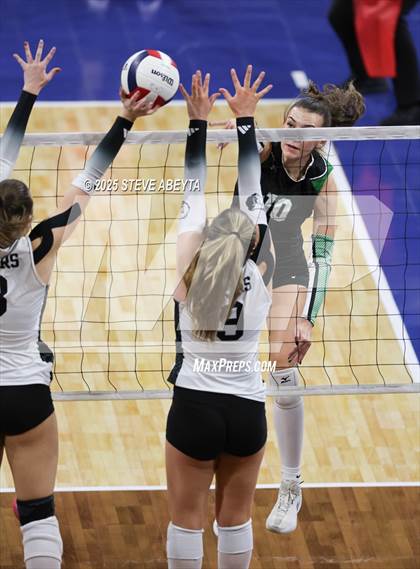 Thumbnail 1 in Dolores vs. Sanford (CHSAA 2A First Round Elimination Bracket) photogallery.