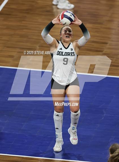 Thumbnail 2 in Dolores vs. Sanford (CHSAA 2A First Round Elimination Bracket) photogallery.