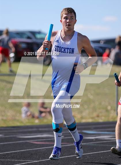 Thumbnail 2 in Logan Invitational Track Meet photogallery.