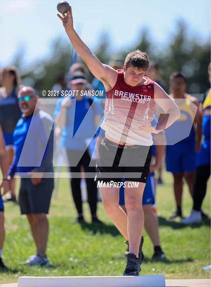 Thumbnail 3 in Logan Invitational Track Meet photogallery.