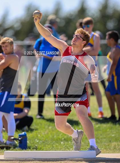 Thumbnail 1 in Logan Invitational Track Meet photogallery.