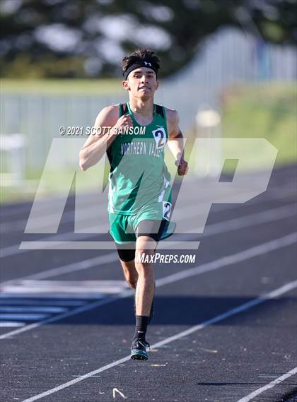 Thumbnail 3 in Logan Invitational Track Meet photogallery.