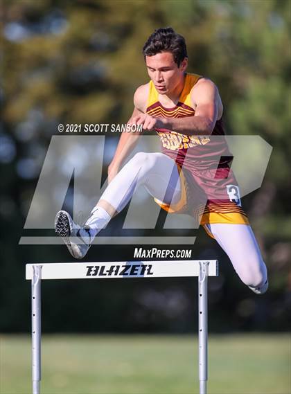 Thumbnail 3 in Logan Invitational Track Meet photogallery.