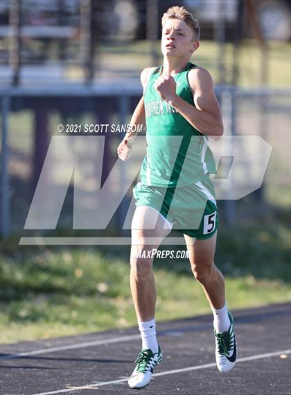Thumbnail 1 in Logan Invitational Track Meet photogallery.