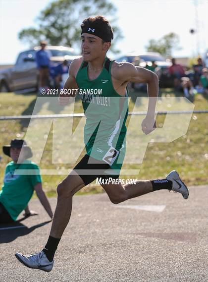 Thumbnail 1 in Logan Invitational Track Meet photogallery.