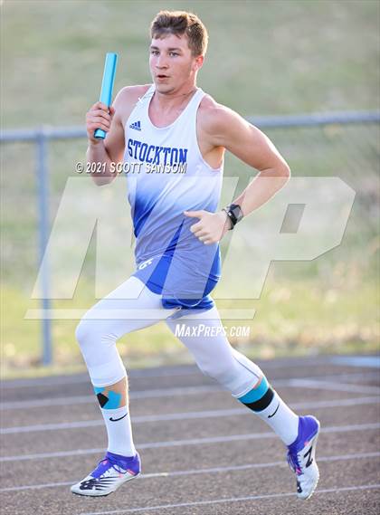 Thumbnail 3 in Logan Invitational Track Meet photogallery.