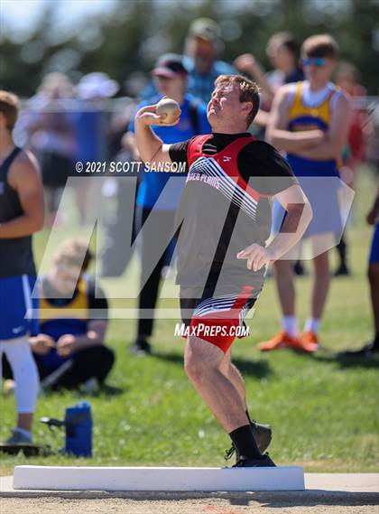 Thumbnail 2 in Logan Invitational Track Meet photogallery.
