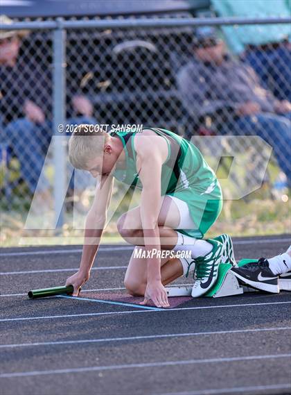 Thumbnail 2 in Logan Invitational Track Meet photogallery.