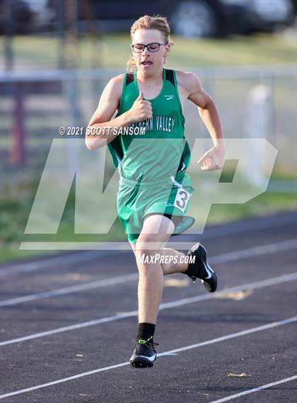 Thumbnail 1 in Logan Invitational Track Meet photogallery.