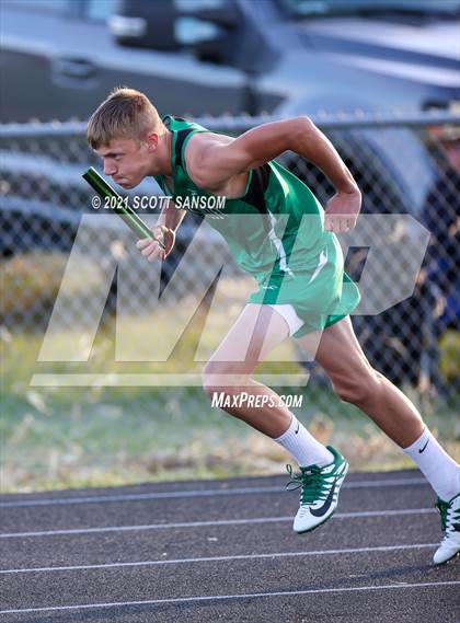 Thumbnail 2 in Logan Invitational Track Meet photogallery.