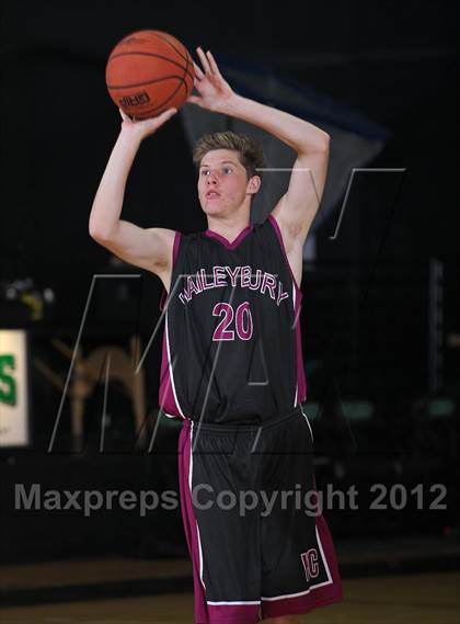 Thumbnail 2 in Ayala vs. Haileyburg Australia (Fairmont Prep Classic) photogallery.