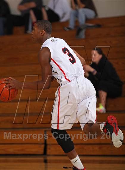 Thumbnail 1 in Ayala vs. Haileyburg Australia (Fairmont Prep Classic) photogallery.
