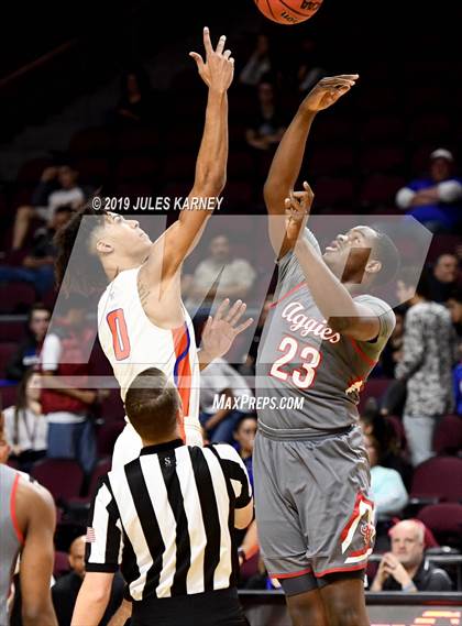 Thumbnail 2 in Arbor View vs Bishop Gorman (NIAA 4A Semifinal) photogallery.