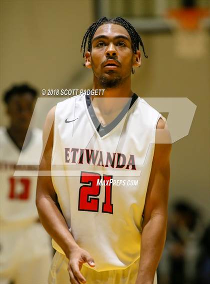 Thumbnail 2 in Etiwanda vs. Twentynine Palms (Rancho Christian Basketball Showcase) photogallery.