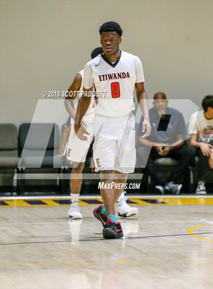 Thumbnail 1 in Etiwanda vs. Twentynine Palms (Rancho Christian Basketball Showcase) photogallery.