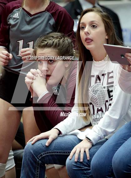 Thumbnail 1 in Van Alstyne vs. Industrial (UIL 3A Final)  photogallery.