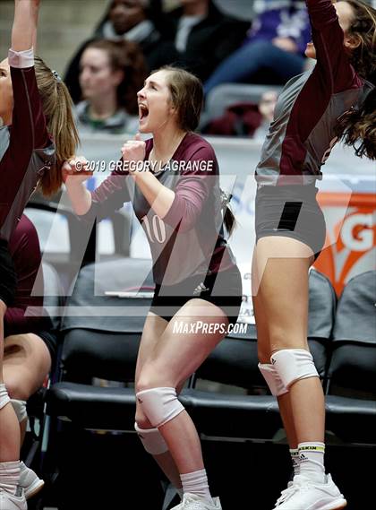 Thumbnail 1 in Van Alstyne vs. Industrial (UIL 3A Final)  photogallery.