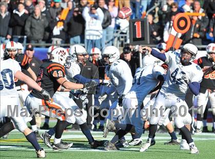 Thumbnail 3 in Beverly vs. Somerset (MIAA Division III East Final) photogallery.