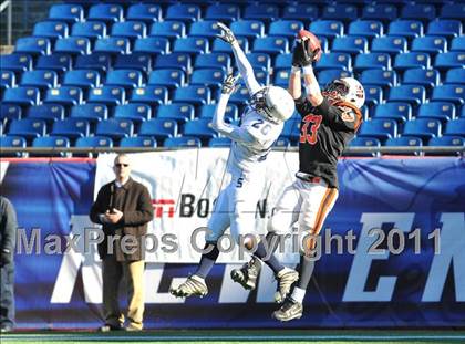 Thumbnail 1 in Beverly vs. Somerset (MIAA Division III East Final) photogallery.