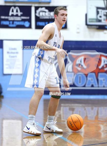 Thumbnail 2 in East Burke @ Foard photogallery.