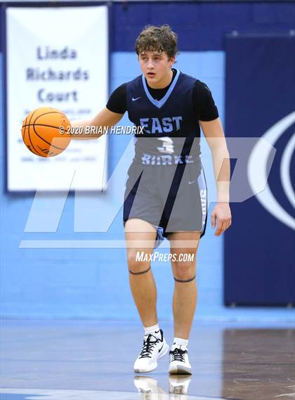 Thumbnail 3 in East Burke @ Foard photogallery.