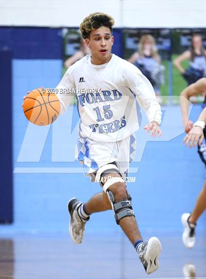 Thumbnail 2 in East Burke @ Foard photogallery.