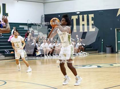 Thumbnail 1 in Santa Fe Catholic vs Fleming Island (Battle For the Island) photogallery.