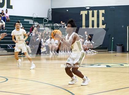 Thumbnail 3 in Santa Fe Catholic vs Fleming Island (Battle For the Island) photogallery.