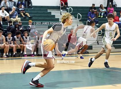 Thumbnail 3 in Santa Fe Catholic vs Fleming Island (Battle For the Island) photogallery.