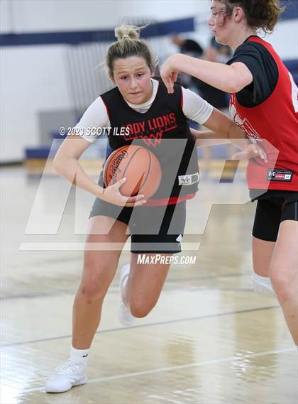 Thumbnail 3 in Liberty Union vs Johnstown-Monroe (Scrimmage) photogallery.