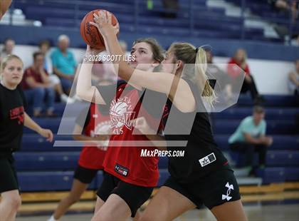 Thumbnail 1 in Liberty Union vs Johnstown-Monroe (Scrimmage) photogallery.