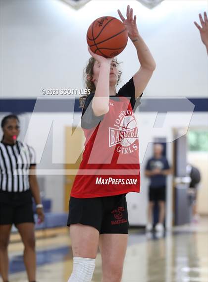 Thumbnail 3 in Liberty Union vs Johnstown-Monroe (Scrimmage) photogallery.