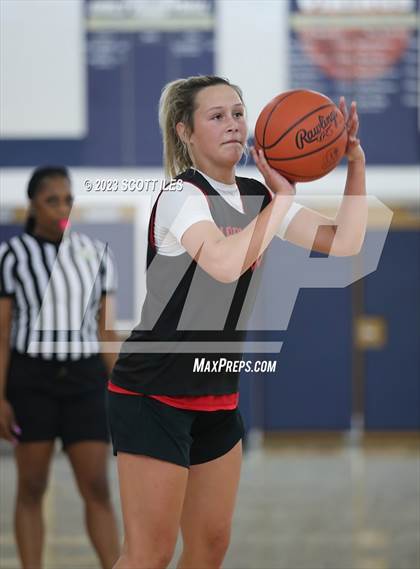 Thumbnail 2 in Liberty Union vs Johnstown-Monroe (Scrimmage) photogallery.