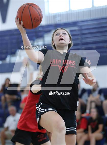 Thumbnail 3 in Liberty Union vs Johnstown-Monroe (Scrimmage) photogallery.