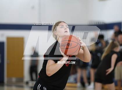 Thumbnail 2 in Liberty Union vs Johnstown-Monroe (Scrimmage) photogallery.