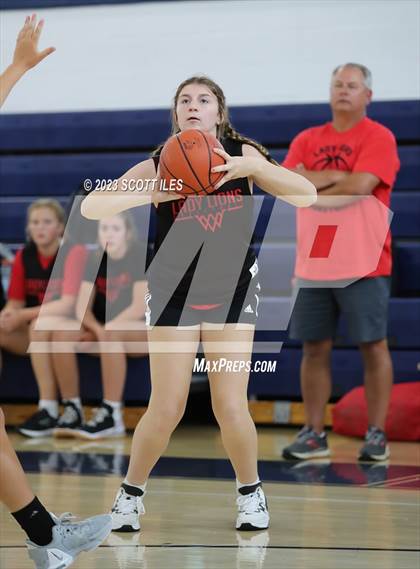 Thumbnail 2 in Liberty Union vs Johnstown-Monroe (Scrimmage) photogallery.