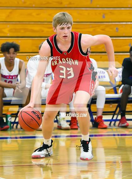 Thumbnail 3 in Moon Valley vs. Bradshaw Mountain (AIA 4A Play-In Playoff) photogallery.