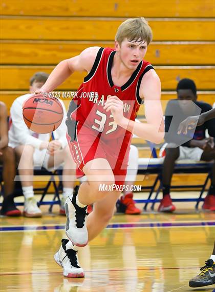 Thumbnail 2 in Moon Valley vs. Bradshaw Mountain (AIA 4A Play-In Playoff) photogallery.