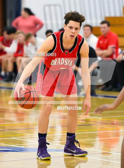Thumbnail 1 in Moon Valley vs. Bradshaw Mountain (AIA 4A Play-In Playoff) photogallery.